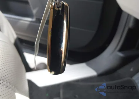 2016 Land Rover Range Rover 5.0L V8 Supercharged from USA, damaged, VIN SALGS2EF6GA254200